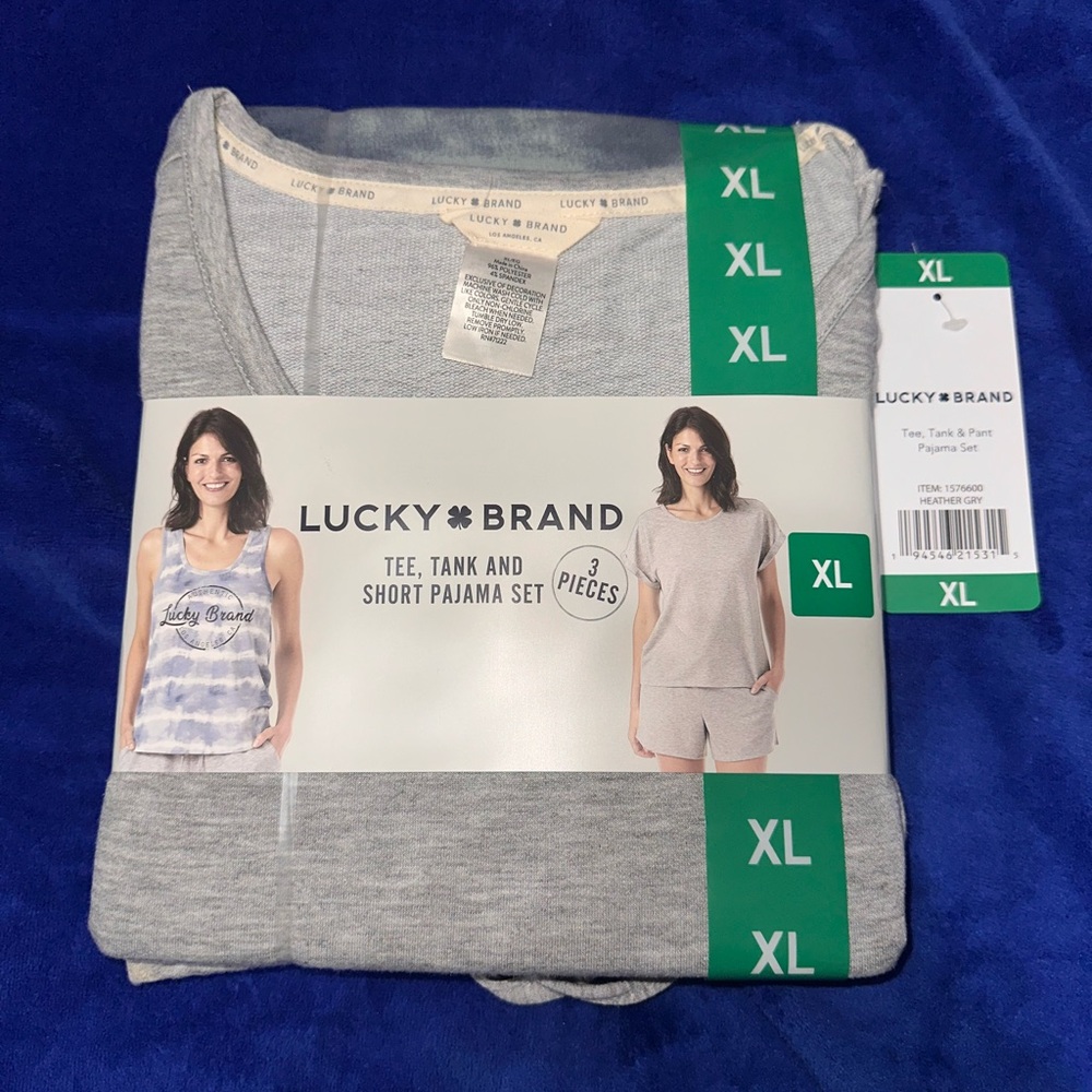 FINAL CHANCE!! Lucky Brand Heather Gray Pajama Set 🌝